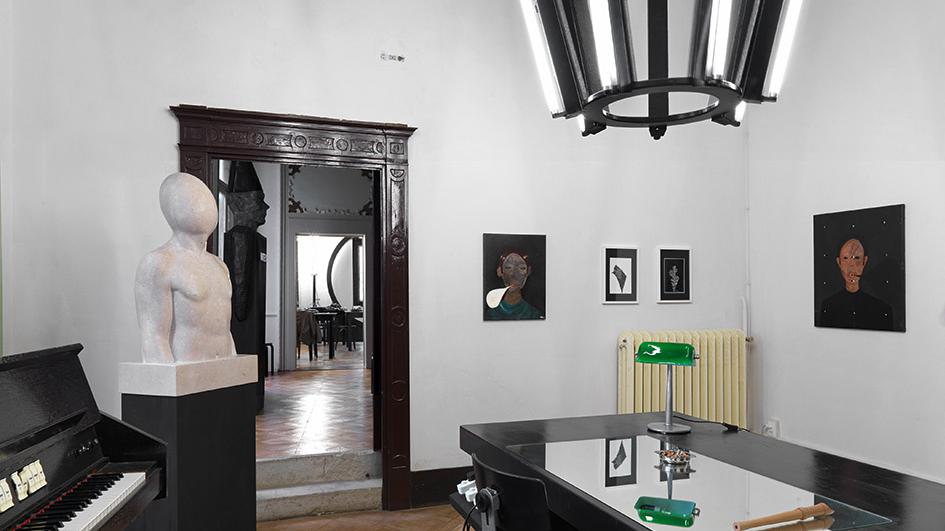 Thomas Zipp, Installation view, Comparative Investigation about the Disposition of the Width of a Circle