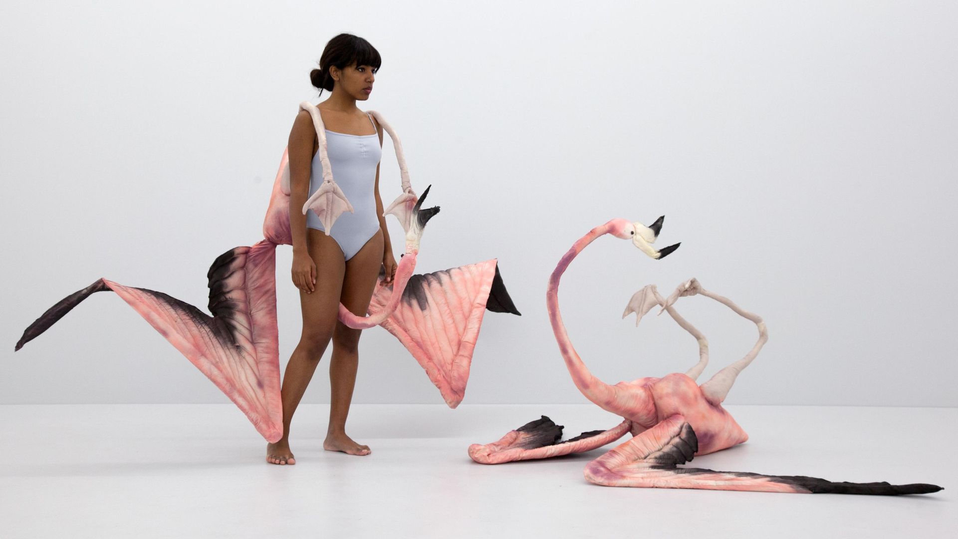 Mary-Audrey Ramirez, Flamingo Fight, 2016, Courtesy die Künstlerin & Galerie MARTINETZ, Foto: Julie Wieland