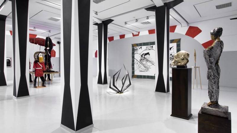 Installationsansicht Der müde Tod, KAI 10 | Raum für Kunst, Foto: Roman März