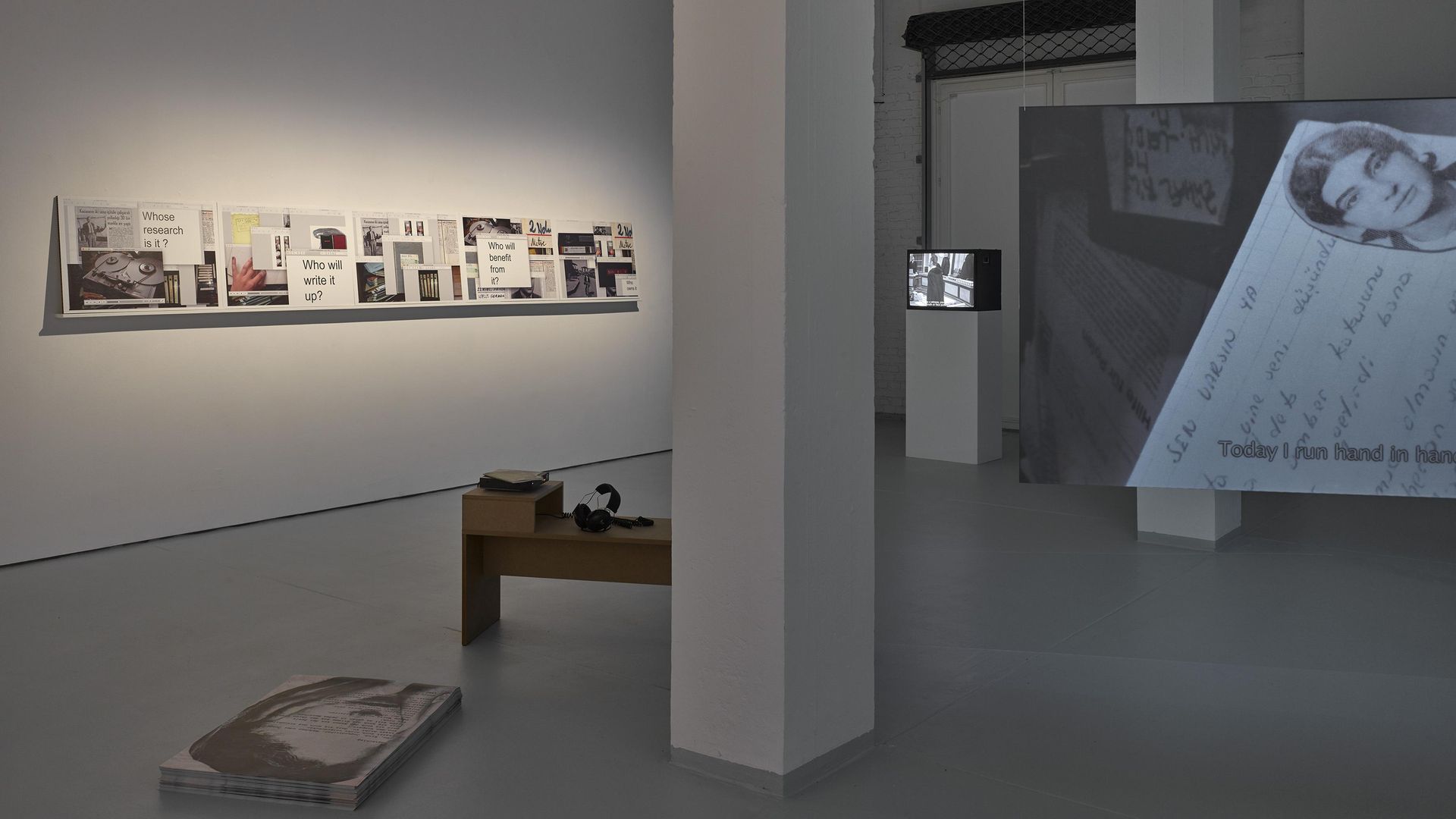 Installation view Cana Bilir-Meier in KAI 10 | ARTHENA FOUNDATION / Courtesy the artist / Photo: Achim Kukulies, Düsseldorf