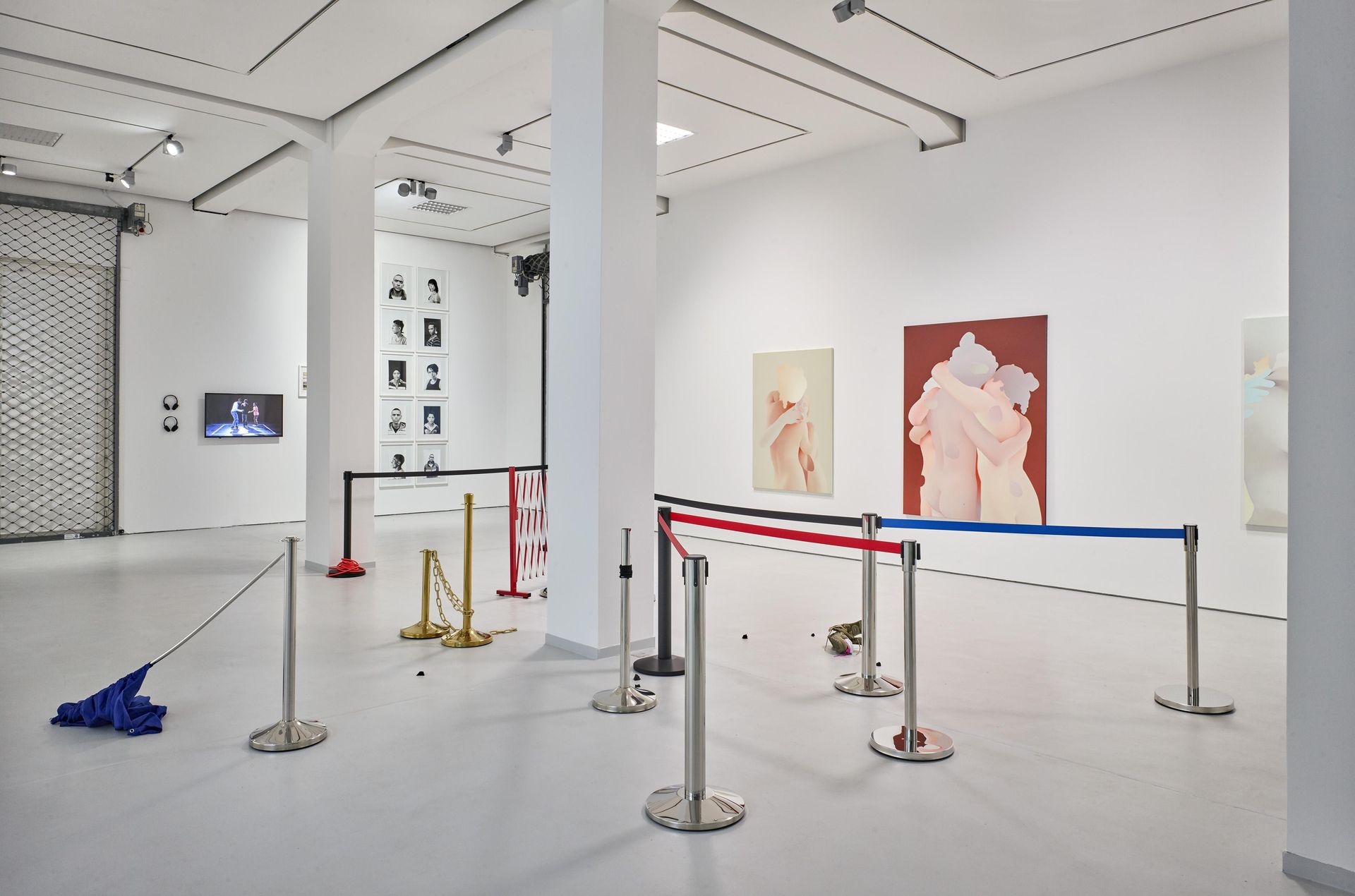 Installation view Andrea Winkler, Vivian Greven, Teboho Edkins in KAI 10 | ARTHENA FOUNDATION / Courtesy the artiststs / Photo: Achim Kukulies, Düsseldorf