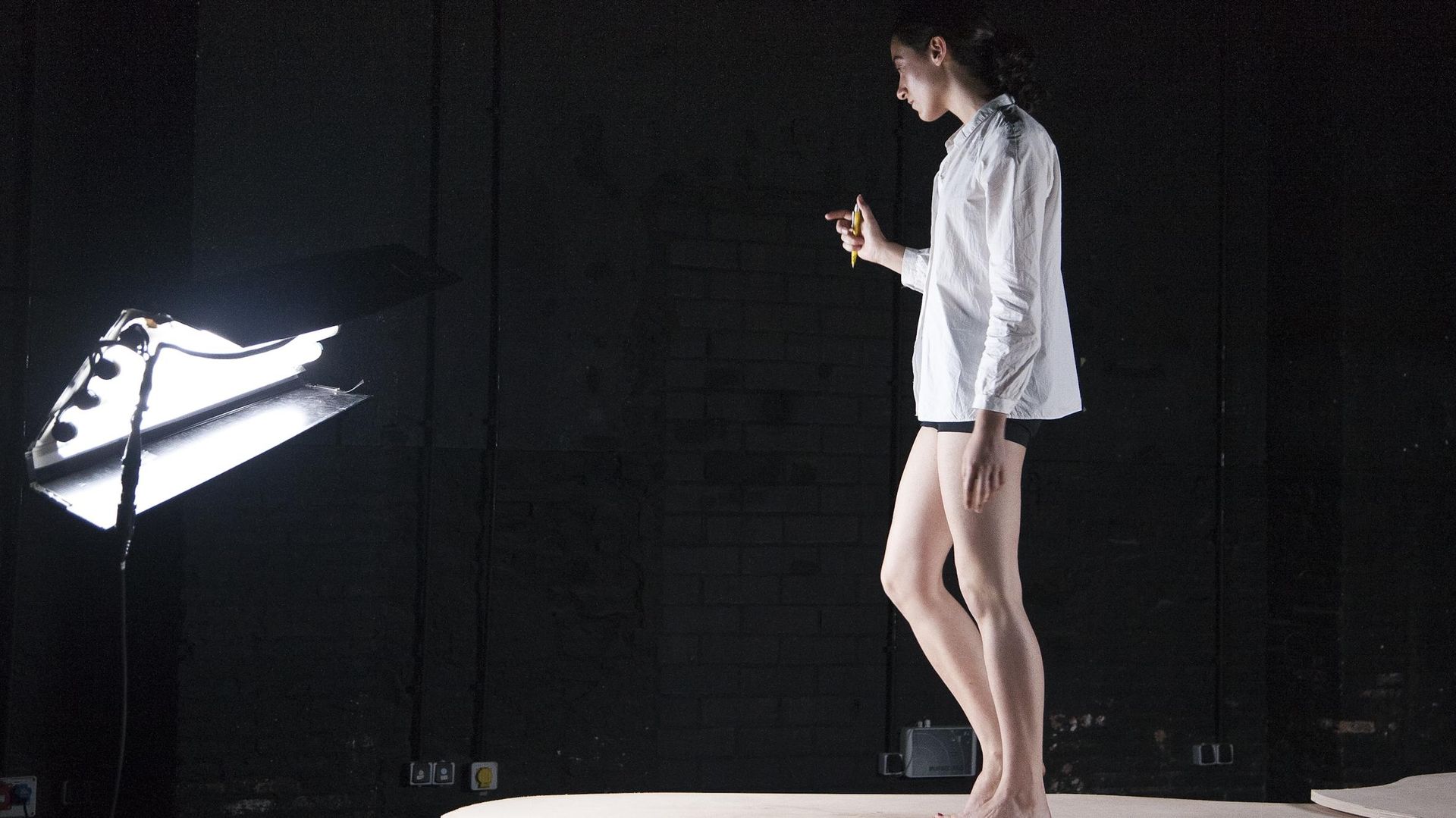 Claudia Pagès, Act(s) on the table / Actos sobre la mesa, 2014, © die Künstlerin / the artist; Foto: Eva Carasol